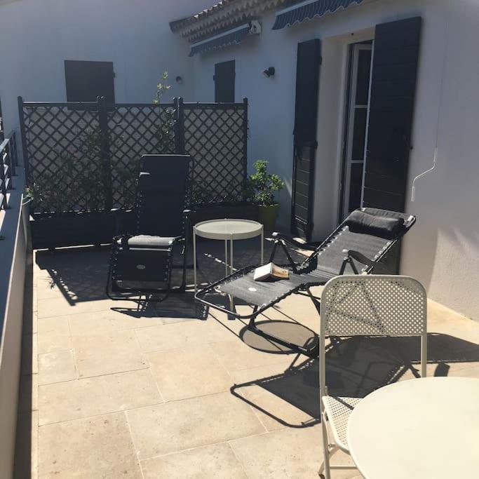 Cassis Calanques, 2 Pieces Grande Terrasse Vue Mer Luaran gambar